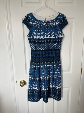 Blue Patterned Cap-Sleeve Midi Dress